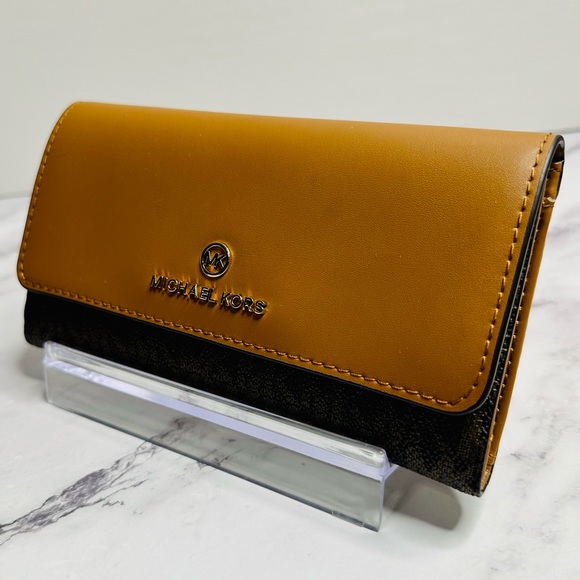 NEW! Michael Kors Large Brown & Acorn Logo & Leather Tri-Fold Wallet - Picture 4 of 12